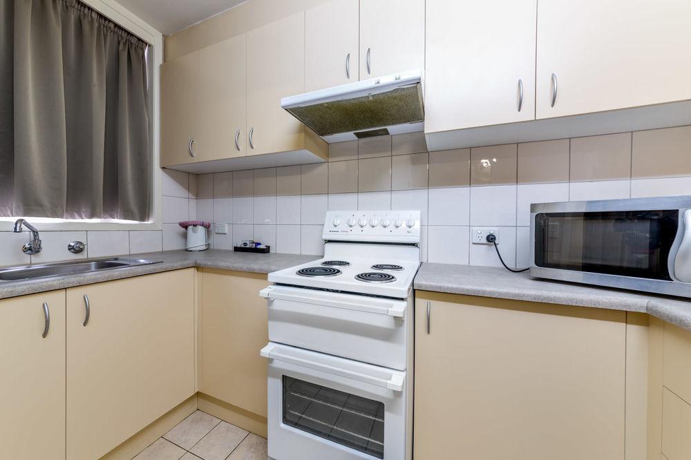 Melbourne'S Princes Park Hotel Bagian luar foto