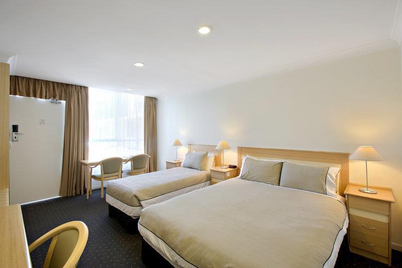 Melbourne'S Princes Park Hotel Bagian luar foto