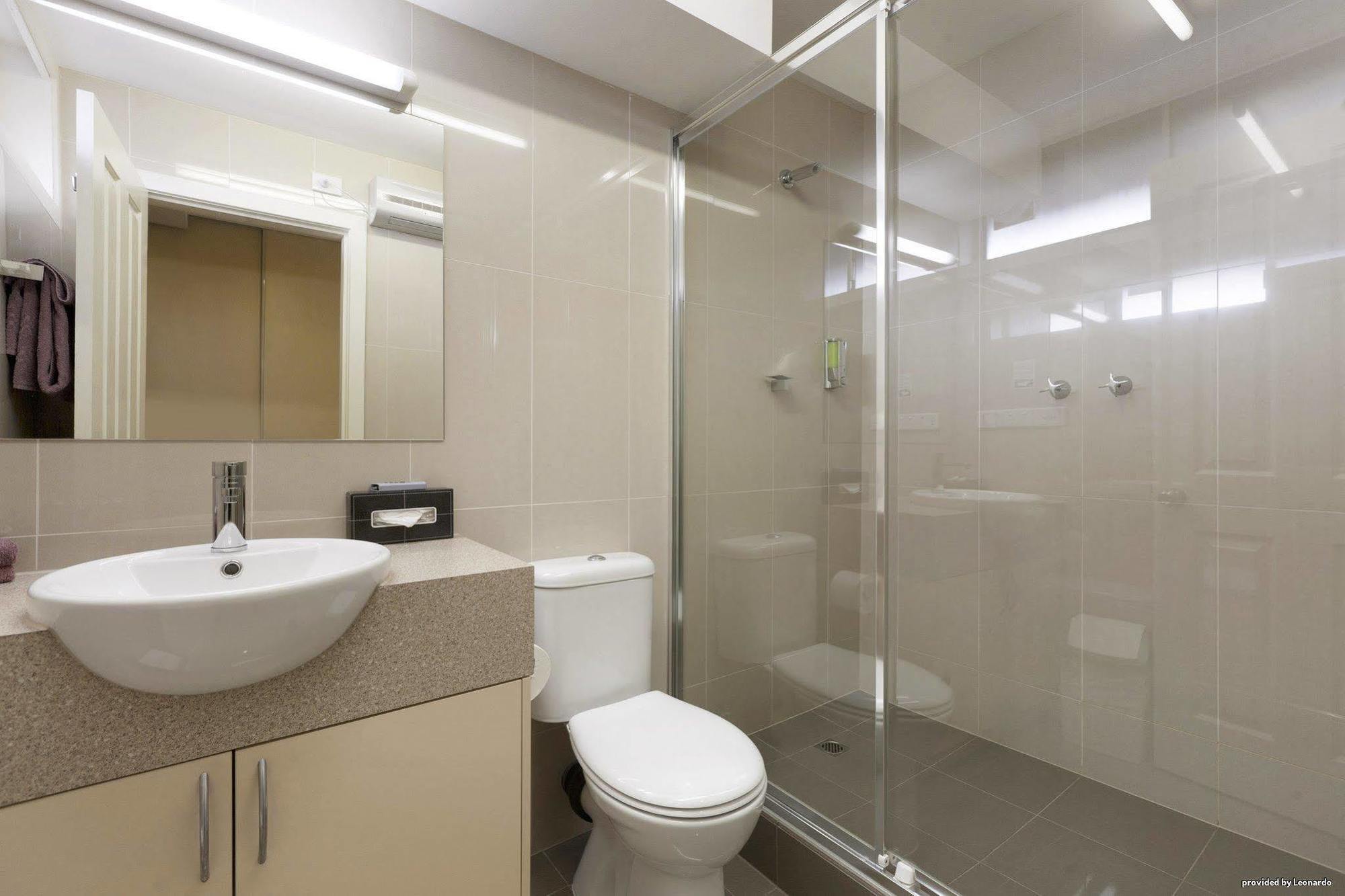 Melbourne'S Princes Park Hotel Bagian luar foto