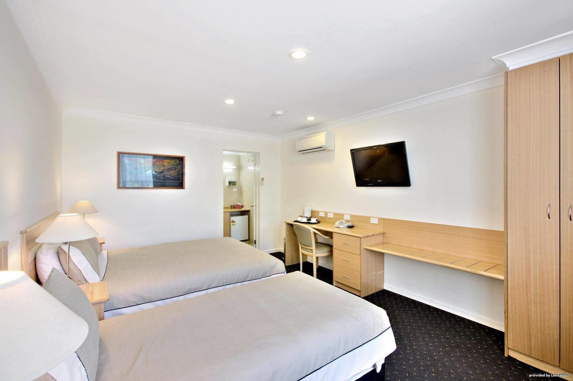 Melbourne'S Princes Park Hotel Bagian luar foto