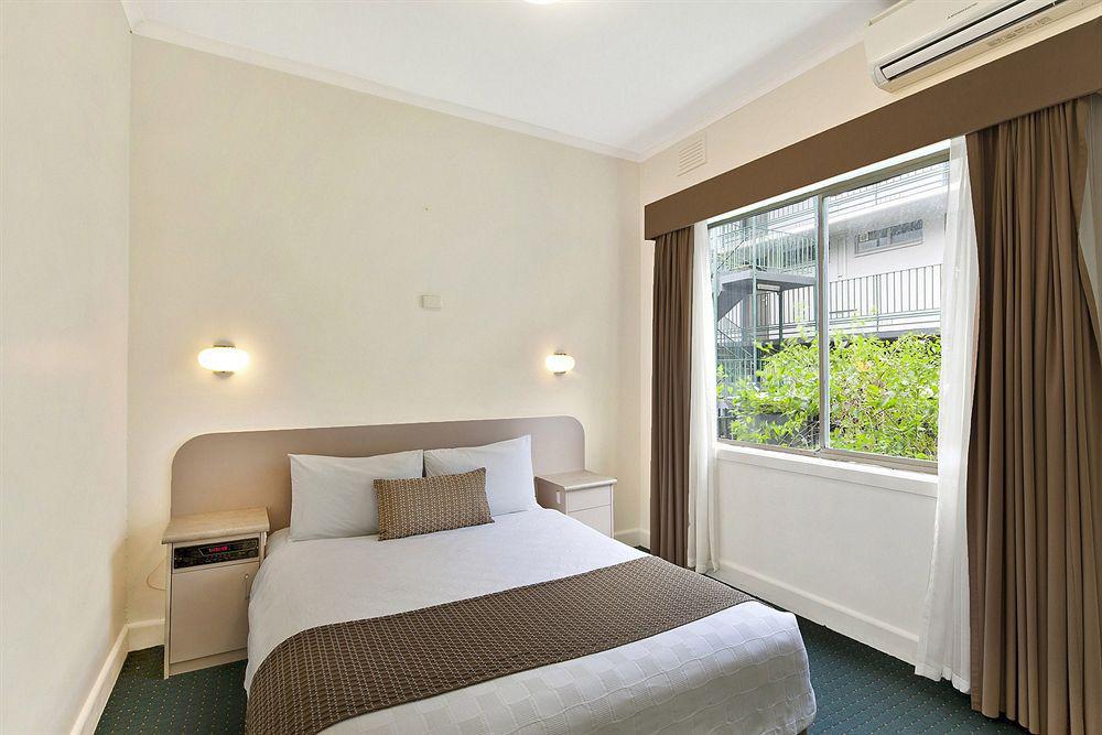 Melbourne'S Princes Park Hotel Bagian luar foto